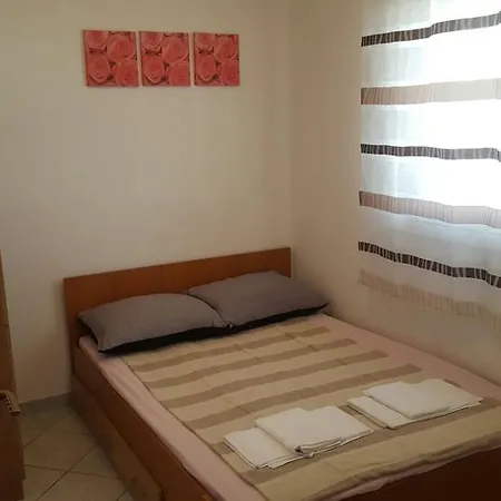 Apartament Korina Vir